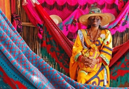 Mujer wayuu | Colombian Tourist