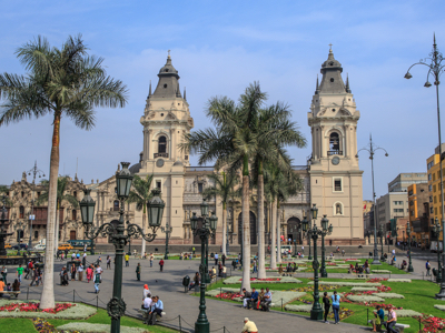 Vuelo a lima, Perú | Colombian Tourist