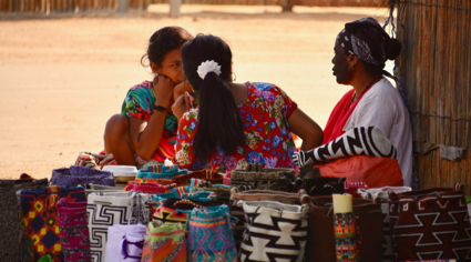 Indigenas Wayuu nativos de la Guajira Colombia | Colombian Tourist