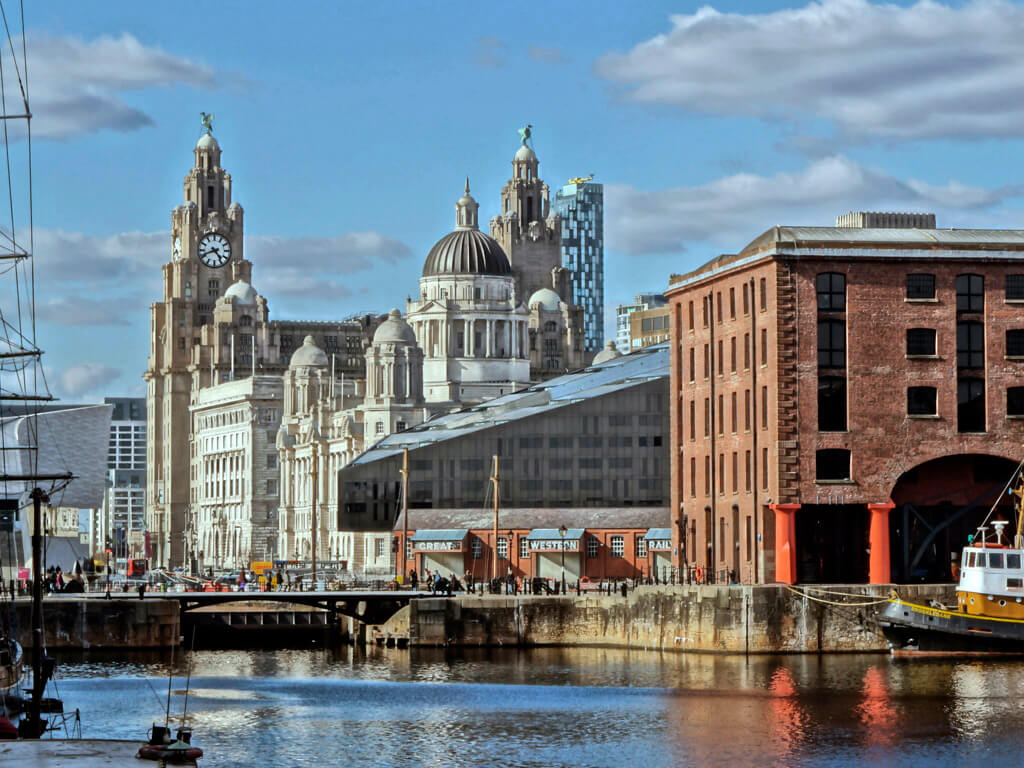 Liverpool, Inglaterra, Colombian Tourist