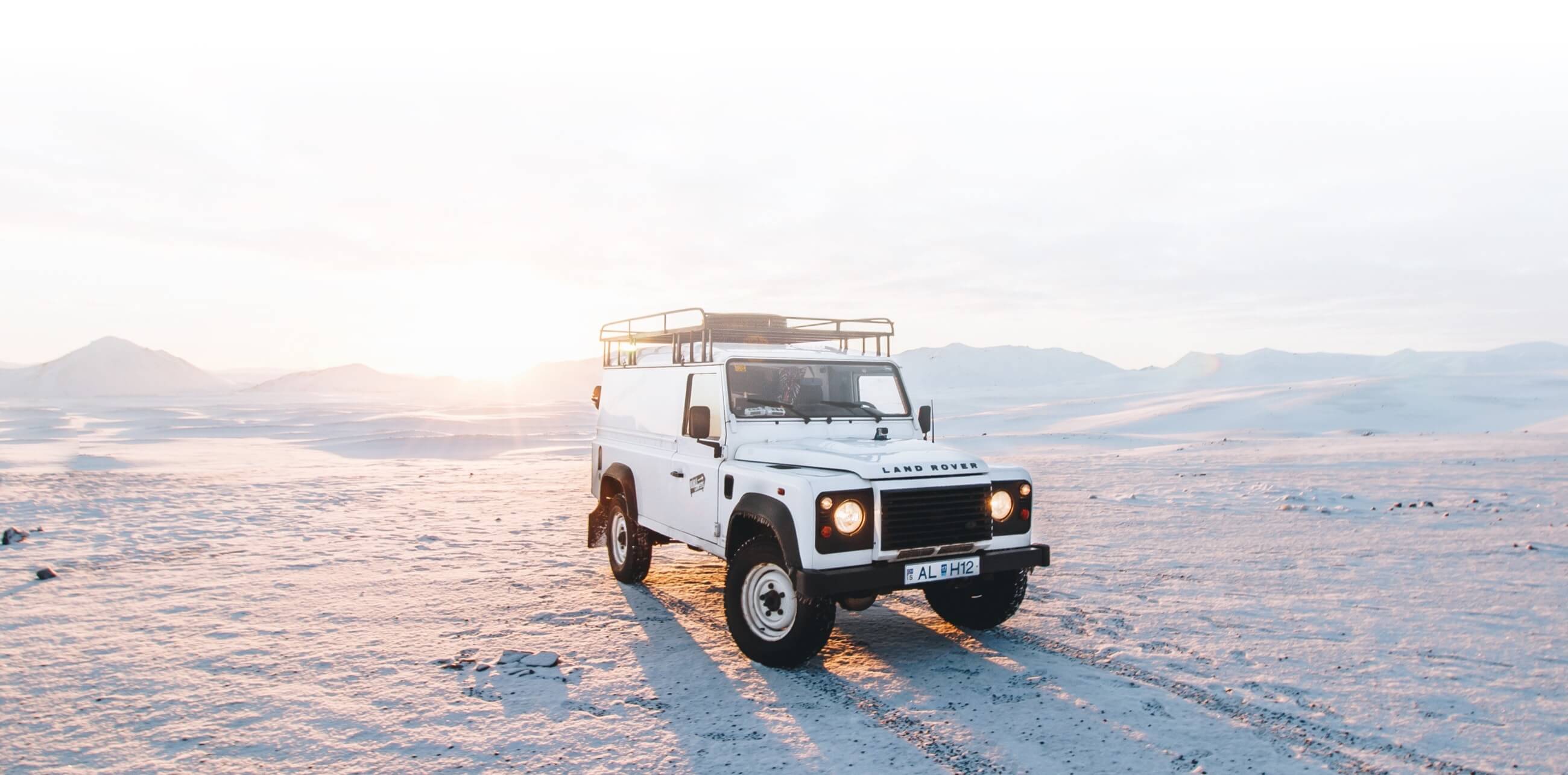 Jeep sobre la nieve | Colombian Tourist